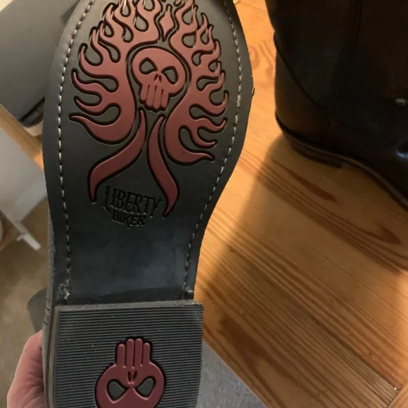 LEATHER BOOTS - Picture 2 of 4